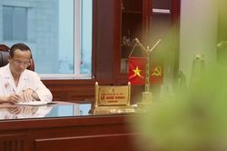 Hành trình lý trí và sự lãng mạn của nhà khoa học