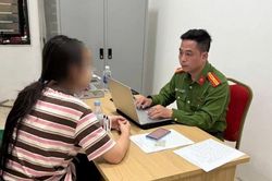 Hà Nội: Kịp thời ngăn nữ sinh bán 114 chỉ vàng để chuyển tiền cho kẻ lừa đảo