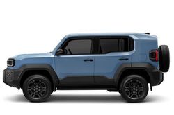 SUV địa hình Toyota Land Cruiser FJ 2026 chốt giá hơn 1 tỷ đồng