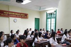 'Bệnh thành tích' trong giáo dục: Những con số đẹp và khoảng trống đáng lo