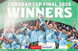 'Gieo sầu' cho Arsenal, Manchester City vô địch Cúp Liên đoàn Anh