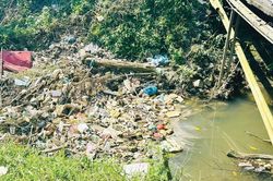 Cần giải pháp khơi thông kênh đào Nam sông Hương