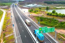 Hai đoạn tuyến cao tốc do Quảng Ninh đầu tư sẽ được điều hành bằng giao thông thông minh