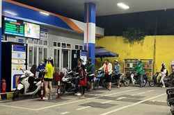 Đề xuất giảm 50% thuế bảo vệ môi trường với xăng, dầu