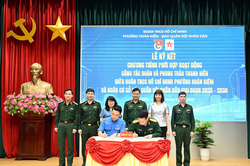 Đoàn cơ sở Báo Quân đội nhân dân tổ chức kết nghĩa với Đoàn phường Hoàn Kiếm
