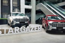 Hyundai Stargazer 2026 cập bến đại lý, giá từ 489 triệu đồng