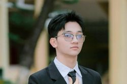 Nam sinh ph&aacute; vỡ kỷ lục thi Đ&aacute;nh gi&aacute; tư duy c&oacute; niềm đam m&ecirc; To&aacute;n học