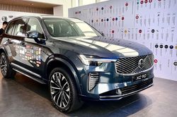 Cận cảnh Volvo XC90 2026 vừa ra mắt tại Việt Nam