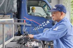 Cục Đăng kiểm: Không bắt buộc ký cam kết kiểm định khí thải xe diesel