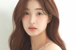 Rũ bỏ cái mác 'vợ Choi Minhwan và mẹ của 3 đứa con', Yulhee gây 'sốc' với phim 19+