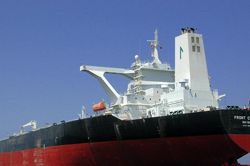 Thái Lan mở lối dầu qua Hormuz giữa căng thẳng Iran