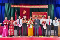 HĐND xã Xuân Lộc họp kỳ thứ nhất, bầu các chức danh chủ chốt