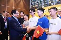 Thủ tướng thăm Đại học Nghiên cứu công nghệ quốc gia MISIS của Nga