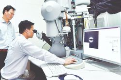Mở rộng cơ hội cho nhà khoa học trẻ