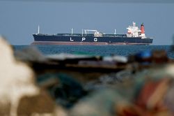 Tín hiệu tích cực từ eo biển Hormuz, Iran lên tiếng