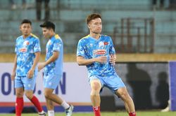 Hoàng Đức quyết tâm cùng các đồng đội giành chiến thắng trước Malaysia