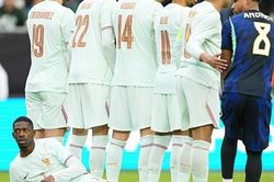 Thở phào vì Dembele, HLV Luis Enrique nhận tin vui kép
