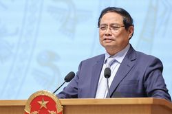 Thủ tướng Phạm Minh Chính: Doanh nghiệp là trung tâm, chủ thể của mục tiêu tăng trưởng trên 10%