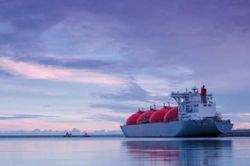 Chiến tranh Iran làm đảo lộn thị trường LNG toàn cầu