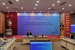 Tận dụng dữ liệu giao dịch chuyển khoản làm căn cứ lập hóa đơn tổng cuối ngày