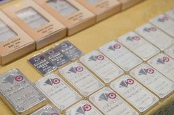 Cập nhật gi&aacute; bạc h&ocirc;m nay 27/03/2026: Bạc thỏi giảm về dưới 70 triệu đồng/kg