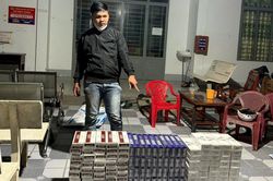 Bắt 3 vụ vận chuyển thuốc lá lậu trong 1 giờ