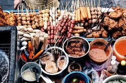 Tìm 'chìa khóa' quản lý thức ăn đường phố