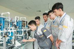 Toàn văn dự thảo Thông tư quy định việc bổ nhiệm, xếp lương, chuẩn nghề nghiệp, chế độ làm việc của giáo viên trung học nghề