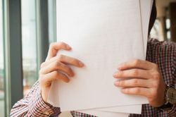 Hồi chuông cảnh báo từ sự ra đi đột ngột của nhiều giảng viên trẻ