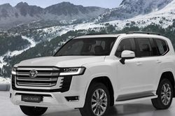 Triệu hồi gần 700 xe Toyota Land Cruiser 300 để khắc phục lỗi hộp số tự động