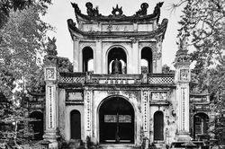 Chính sách khuyến học bằng vật chất ở triều Lý - Trần