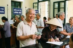 Lịch chi trả lương hưu hàng tháng mới nhất tháng 4/2026