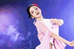 Hành trình chinh phục vương miện Miss World Vietnam 2025 của Phan Phương Oanh
