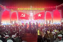 Khai mạc Liên hoan Tuyên truyền lưu động toàn quốc 2026 tại Quảng Ninh