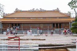 Phục hồi di tích Đại Cung Môn ở Huế