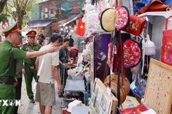 Phường Hoàn Kiếm quyết tâm lập lại trật tự vỉa hè, xây dựng đô thị văn minh