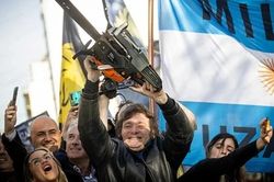 Ván cược mạo hiểm của Tổng thống Argentina