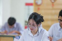 Hà Nội cho đăng ký vào lớp 10 trực tuyến, hiển thị nguyện vọng theo thời gian thực