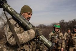 Ukraine phủ nhận Nga kiểm soát hoàn toàn Luhansk