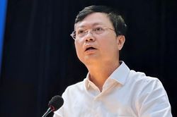 Gi&aacute;m đốc Sở GD-ĐT H&agrave; Nội: 'Đặt nguyện vọng lớp 10 n&ecirc;n ưu ti&ecirc;n trường gần nh&agrave;'