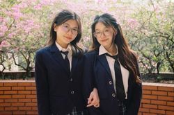 Đôi bạn cùng lớp giành học bổng du học Mỹ