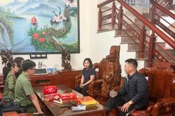 Đường dây đưa người trốn sang châu Âu và Mỹ bằng thị thực du lịch bị triệt phá như thế nào?