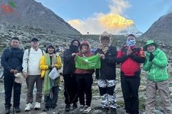 Tôi đã 'tái sinh' trên đỉnh Kailash Kora