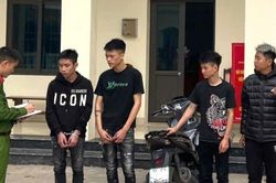 Ngăn chặn nhóm thanh thiếu niên mang hung khí, che biển số xe trên QL5