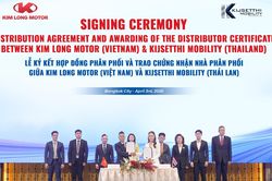 Xe bus Kim Long Motor lấn sân sang thị trường Thái Lan