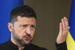 Nga giải thích lý do không bắt cóc Tổng thống Ukraine Zelensky
