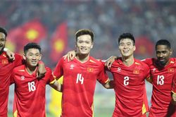 Tuyển Việt Nam: Khó lường hơn, nhờ đâu?