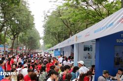 Hàng nghìn người dân Thủ đô tham gia khám sức khỏe miễn phí
