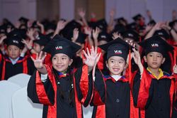VUS 6 năm liền đạt chứng nhận Trung tâm đào tạo Vàng từ Cambridge