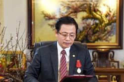 Ông Vũ Minh Châu và con trai bị khởi tố: Bảo Tín Minh Châu lên tiếng